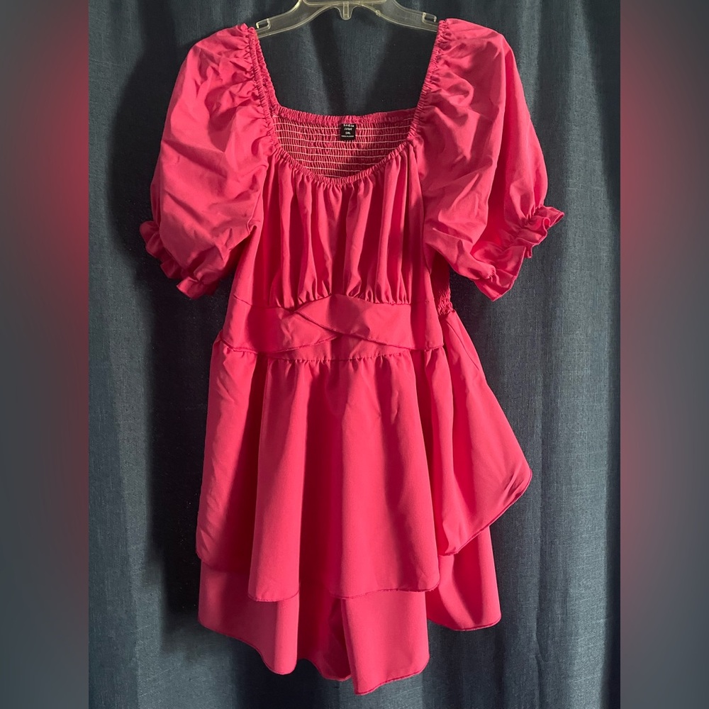 Women’s pink Romper Size 1XL